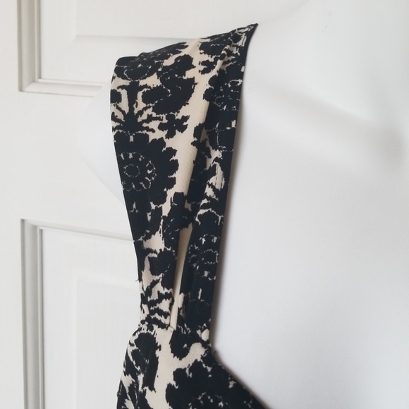 Max Studio Dress - Picture 5 of 7